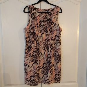 Printed dress with pockets!!